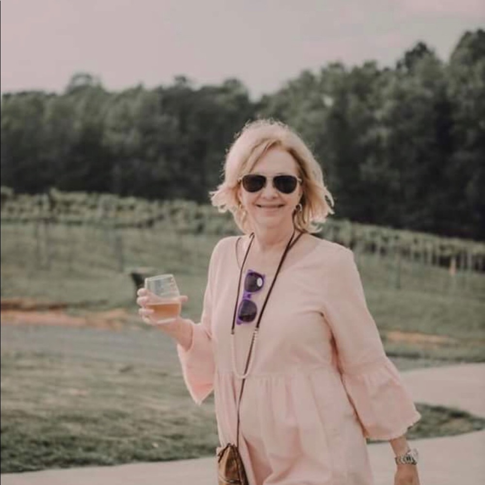 Meet your Posher, Renee